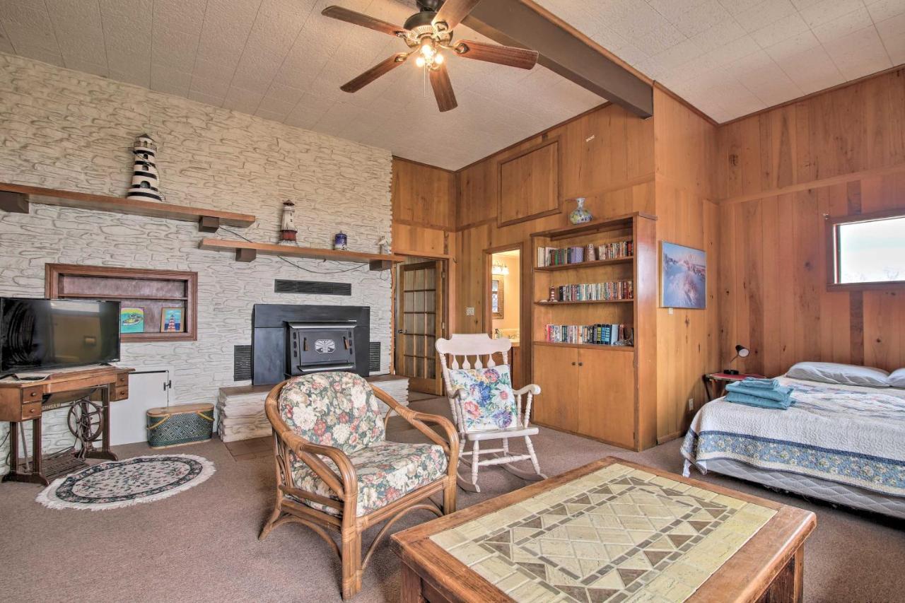 Rustic Lake Buchanan Hideaway With Game Room And Grill Tow Exteriör bild