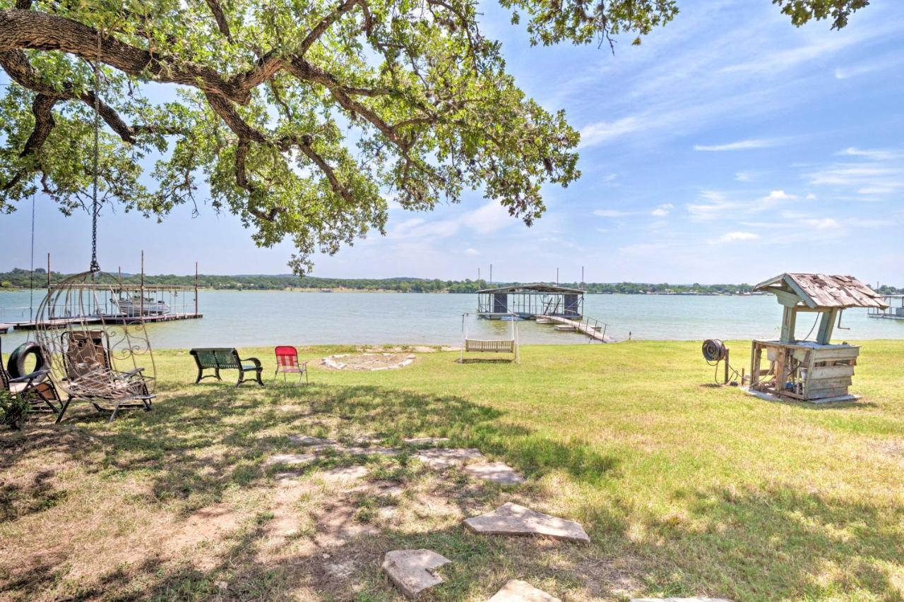 Rustic Lake Buchanan Hideaway With Game Room And Grill Tow Exteriör bild